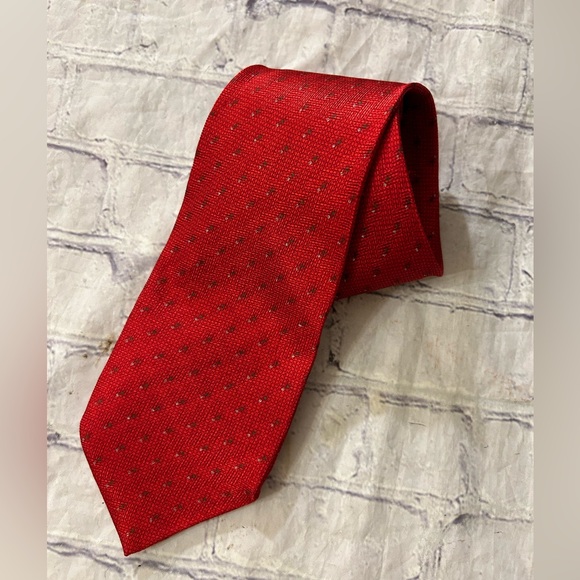 GELO HOUSE PARIS MENS 100% SILK PATTERN RED/BURGUNDY TIE - Picture 1 of 6